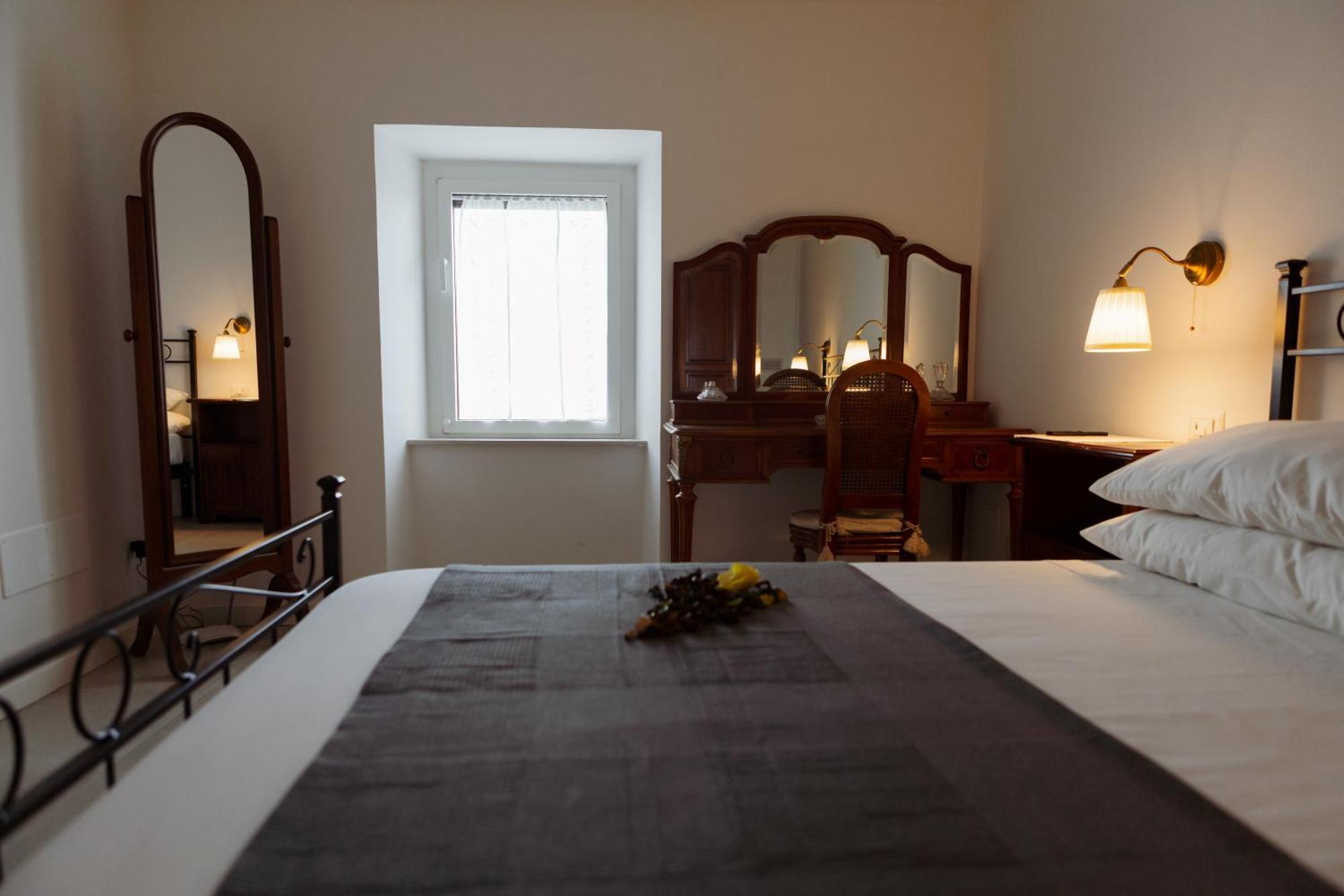 Bed and Breakfast Residenza Il Panorama Della Ciociaria Castro dei Volsci Exterior foto
