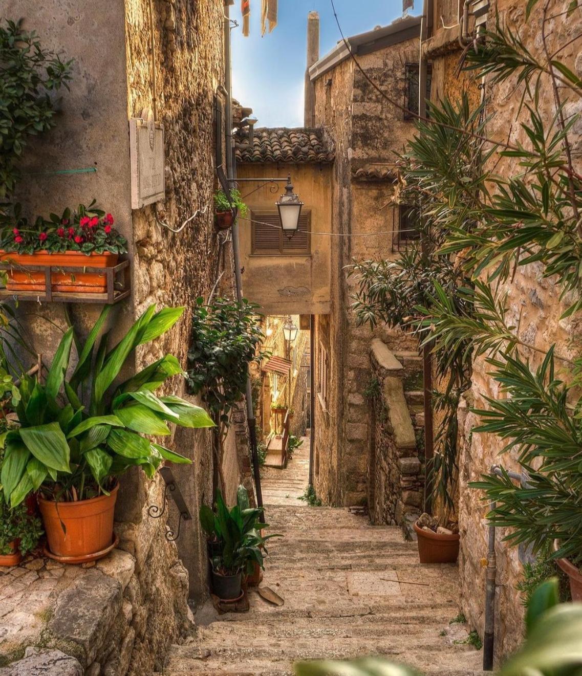 Bed and Breakfast Residenza Il Panorama Della Ciociaria Castro dei Volsci Exterior foto